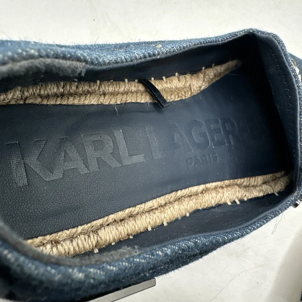 Karl Lagerfeld Malice Logo Charm 5.5 M Espadrilles Karl Lagerfeld Flat Shoes‎